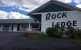 Rock Ledge Motel